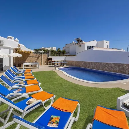 Pina By וילה אלבופיירה