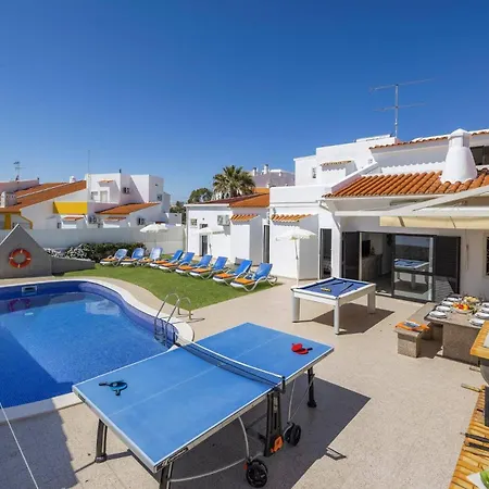 Villa Pina By