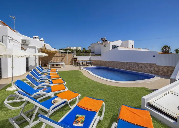 Pina By فيلة البوفيرا